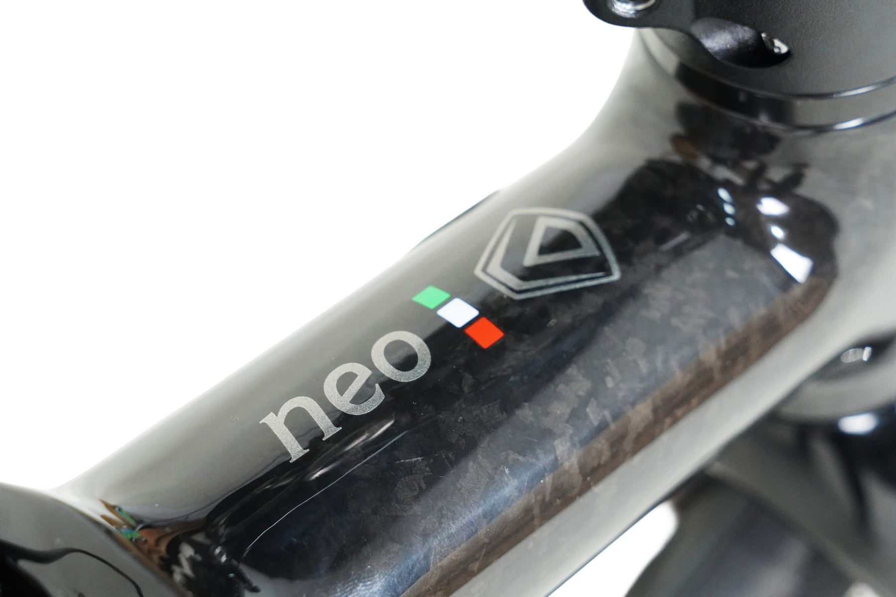 Java Neo 3 16 Inch Java Neo 3 full Carbon Trifold 16