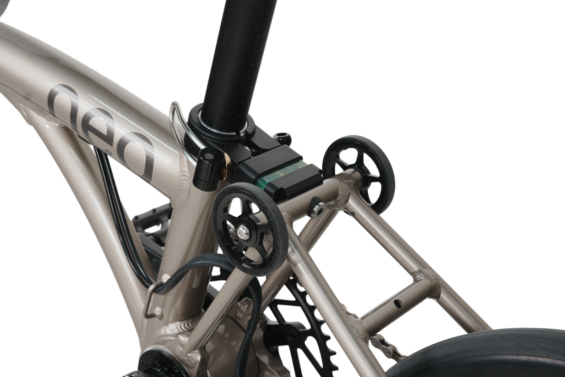 Java Neo 3 Trifold 16