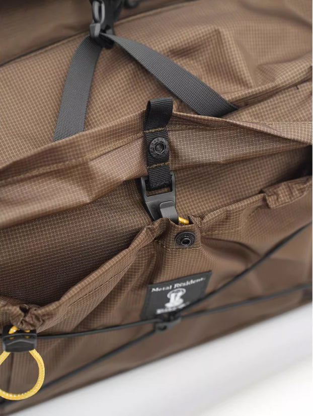 Metal Resident X Pitz 20L Commuter Messenger camping travel all